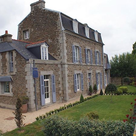 فندق La Gougeonnais La Richardais المظهر الخارجي الصورة